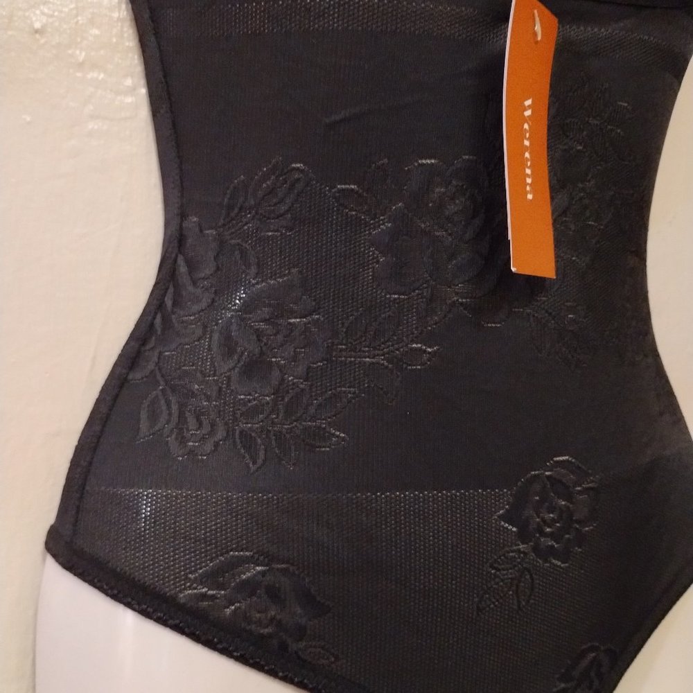 Werena (S) Underbust Tummy Tuck Shaper Thong Bodysuit - Picture 3 of 10